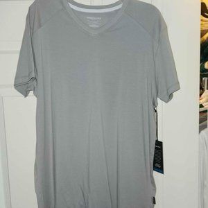 New with Tag Kenneth Cole T-Shirt Size XL